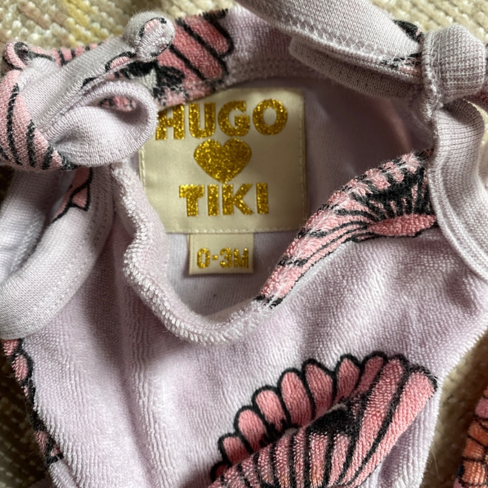 Hugo + Tiki Baby Rompers - Picture 2 of 4